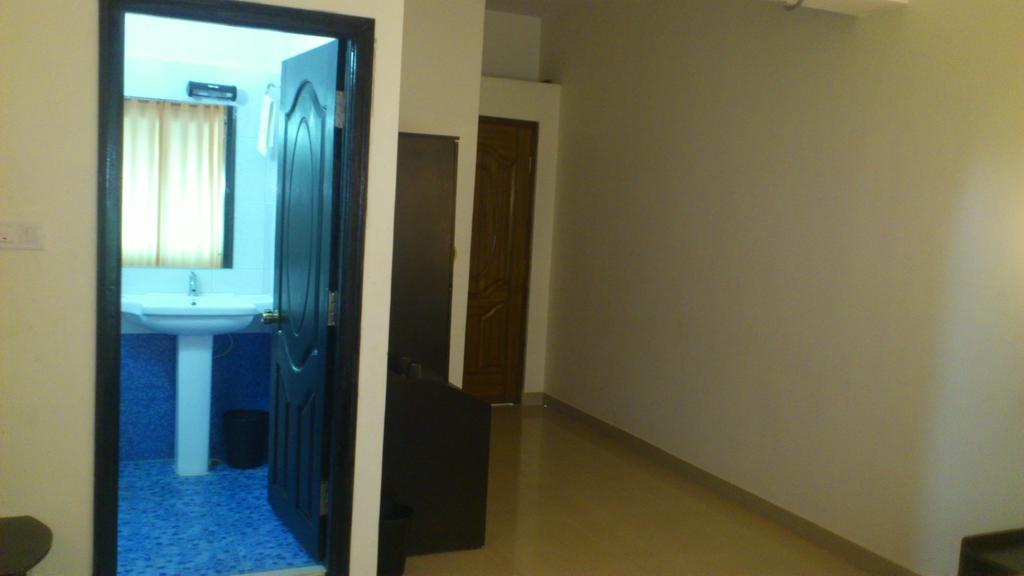 Airport Residency Hotel Devanahalli ภายนอก รูปภาพ